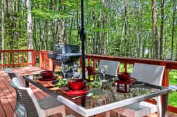 Moonlight Cabin - Image 2