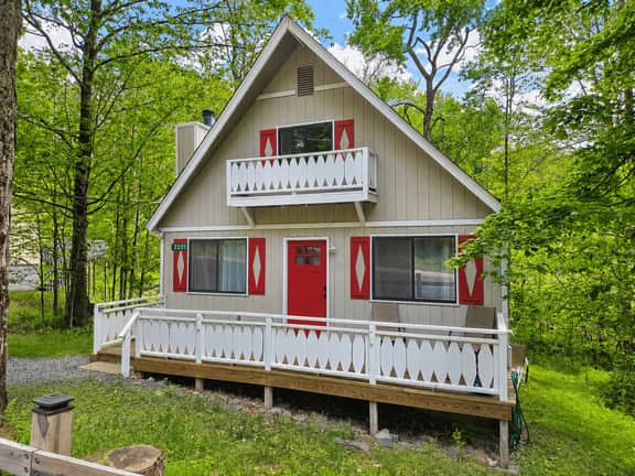 Serhii Chalet Pocono - Image 3